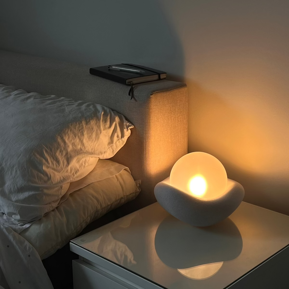 Pearl Lamp